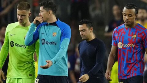 Barca đã bị Man City dùng 'hấp tinh đại pháp' hút công lực